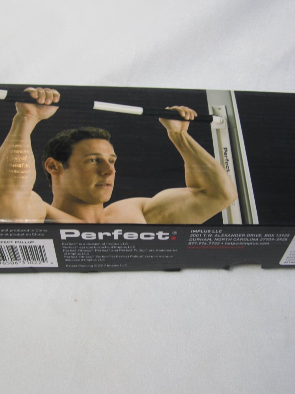Perfect Pullup Adjustable Easy Install Door Mounting Pull Up Bar -New(Open  Box) - Picture 2 of 10